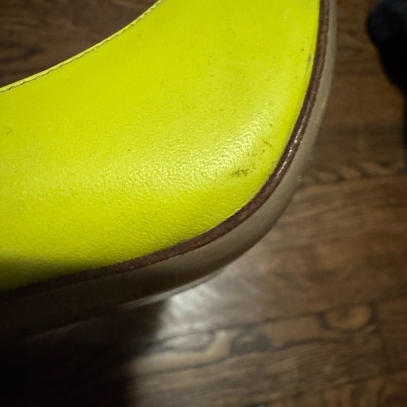 Valentino rockstud heels. Yellow/lime neon - Picture 12 of 13